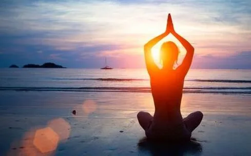 Health benefits of yoga for better looking skin, weight loss, stress relief, and how to get rid of water retention 